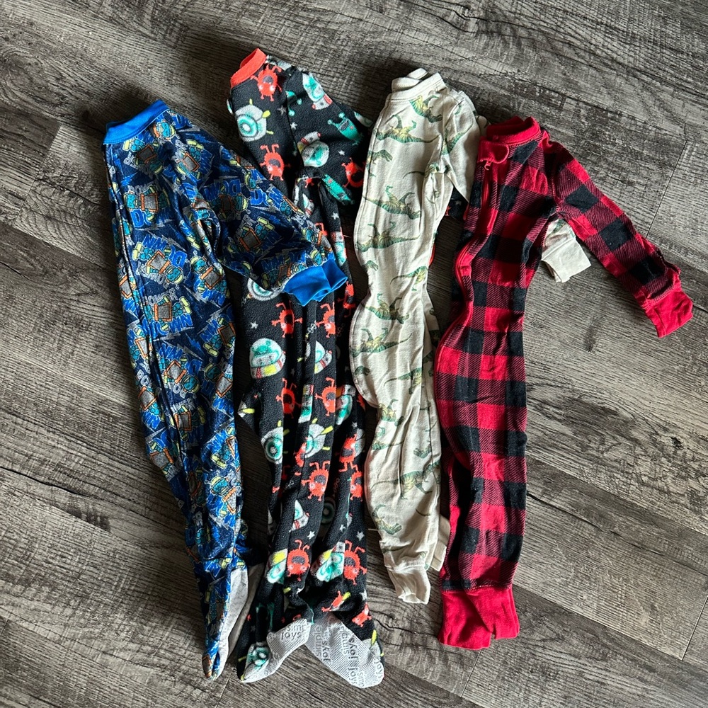 Footie sleepers bundle 2T